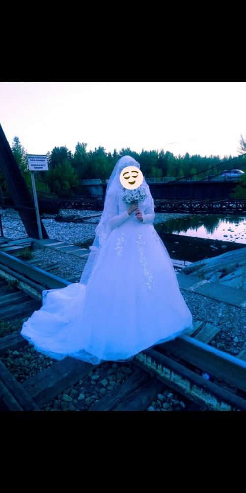 Свадебные платья