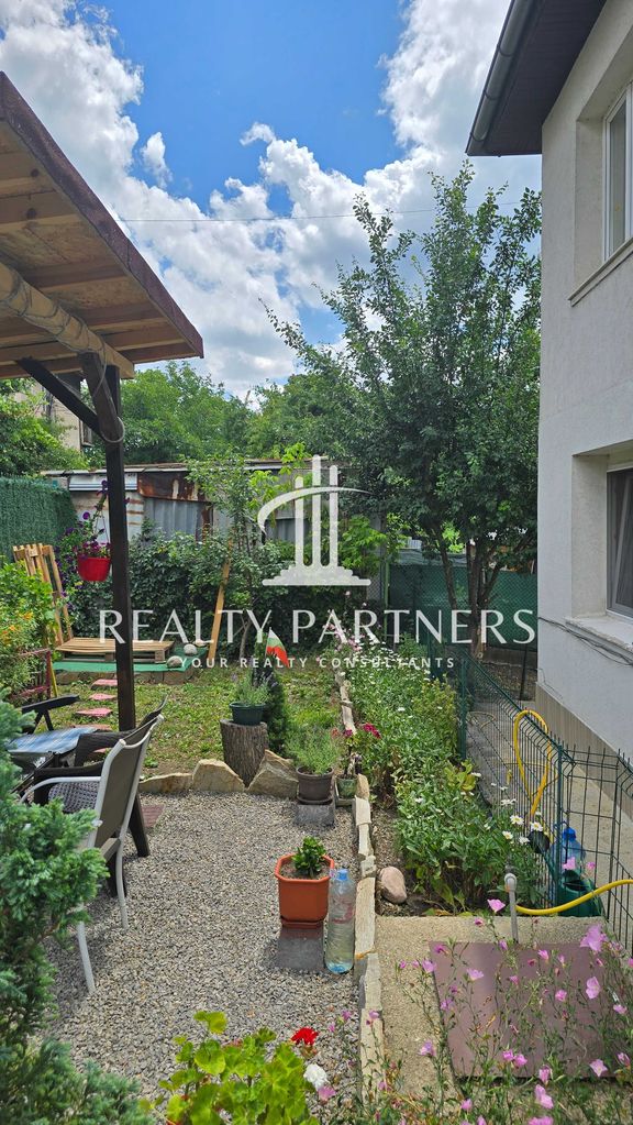 Дава се под наем Етаж от къща в Перник, Байкушева махала - 72 кв.м за 382.5 € - Снимка #15