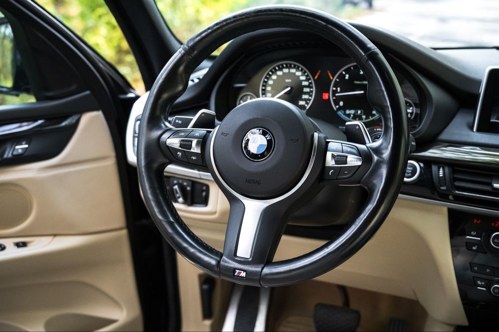 Vand X5M50D xDrive 381Cp