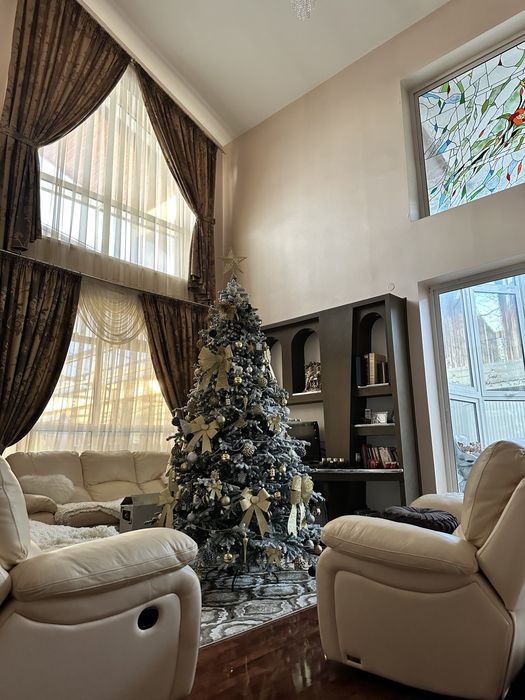 Brad artificial cu zapadă