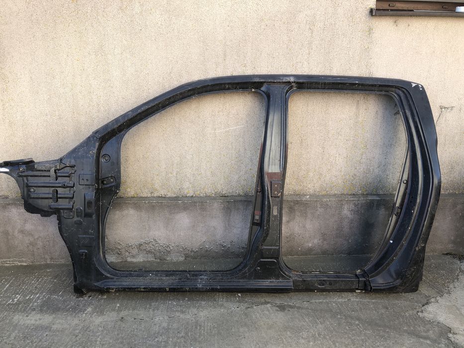 Panou lateral prag contraaripa Nissan Navara NP300