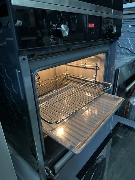 Фурна за вграждане Бош/Bosch