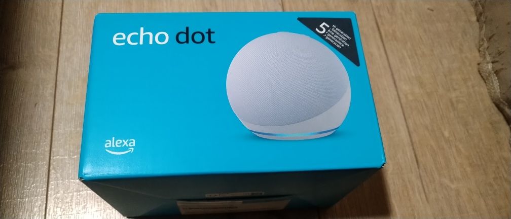 Echo dot generația 5 si echo dot generatia 4 cu ceas