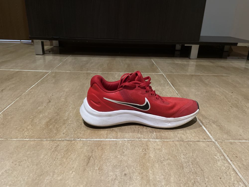 Обувки Nike 36,5