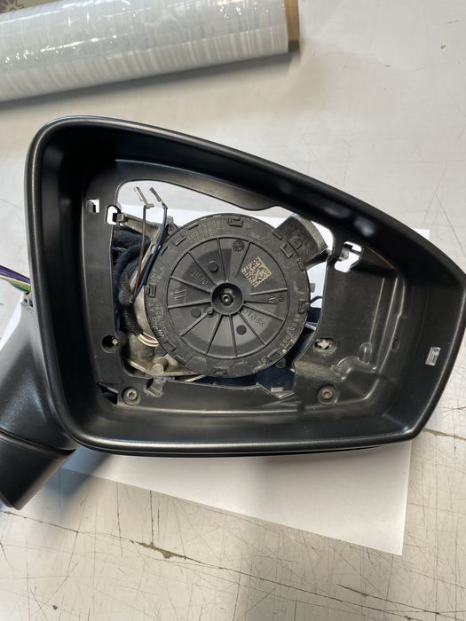 Oglinda dreapta vw tiguan 2016-2025