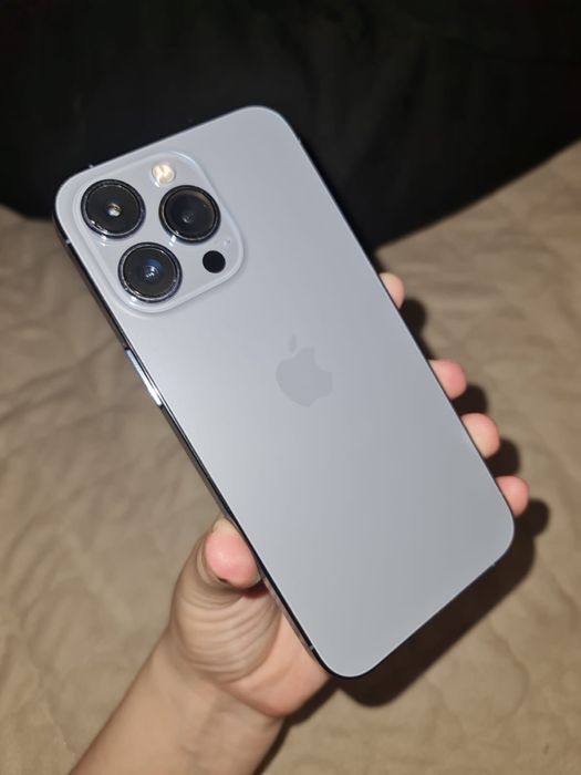 Айфон 13 про продам