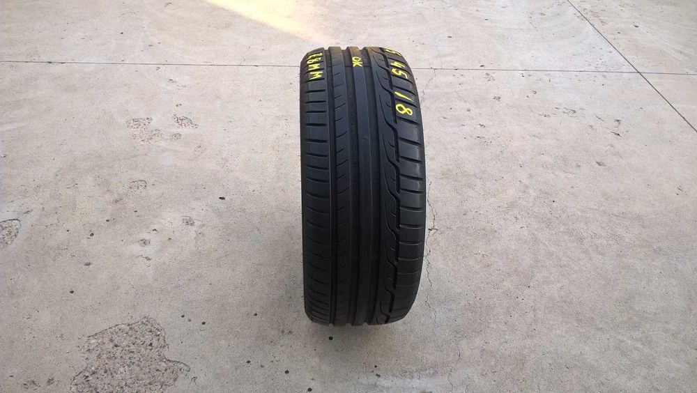 O anvelopa de vara 245 45 18 dunlop sport maxx RT profil 7,8 mm
