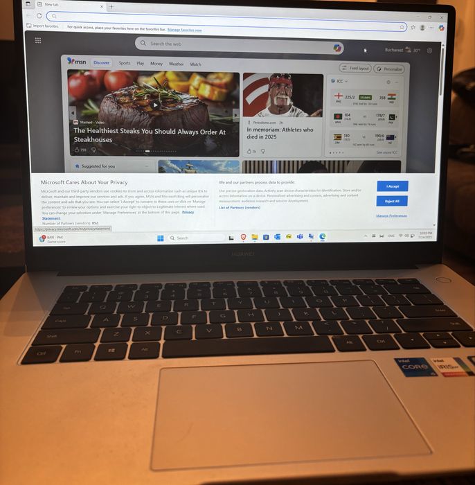 Vand laptop Huawei MateBook