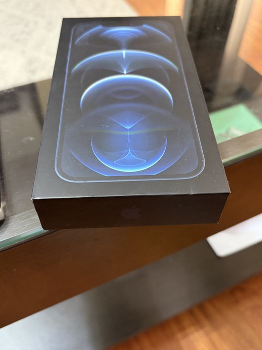 Iphone 12 pro max albastru stare stare perfecta, neverlocked