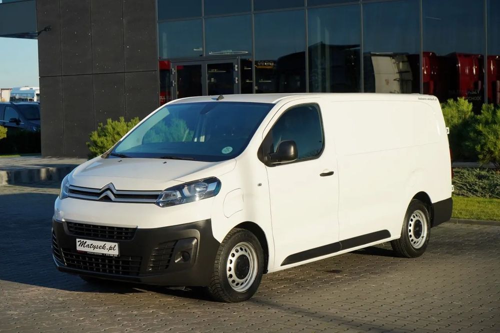 Citroën E-JUMPY XL / TABLĂ / Furgonetă / AUTOMATĂ / ELECTRICĂ / IMPORTATĂ / 2022