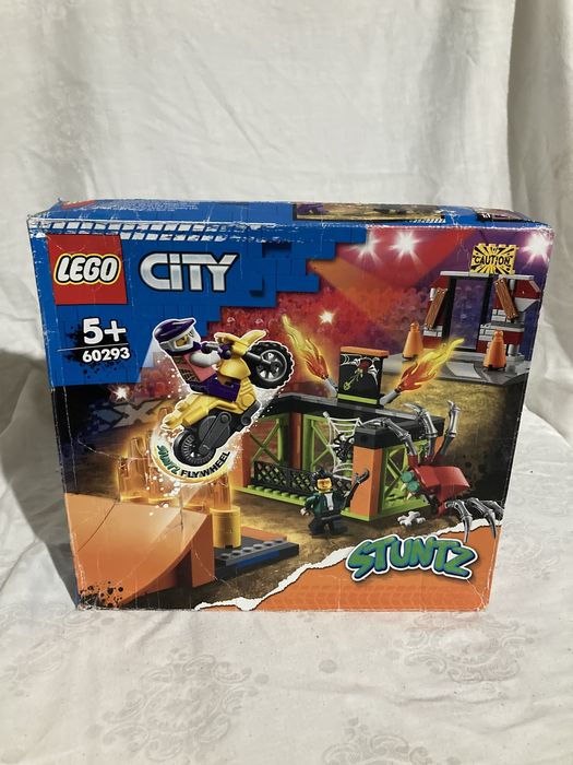 Lego city stuntz nou in cutie sigilat