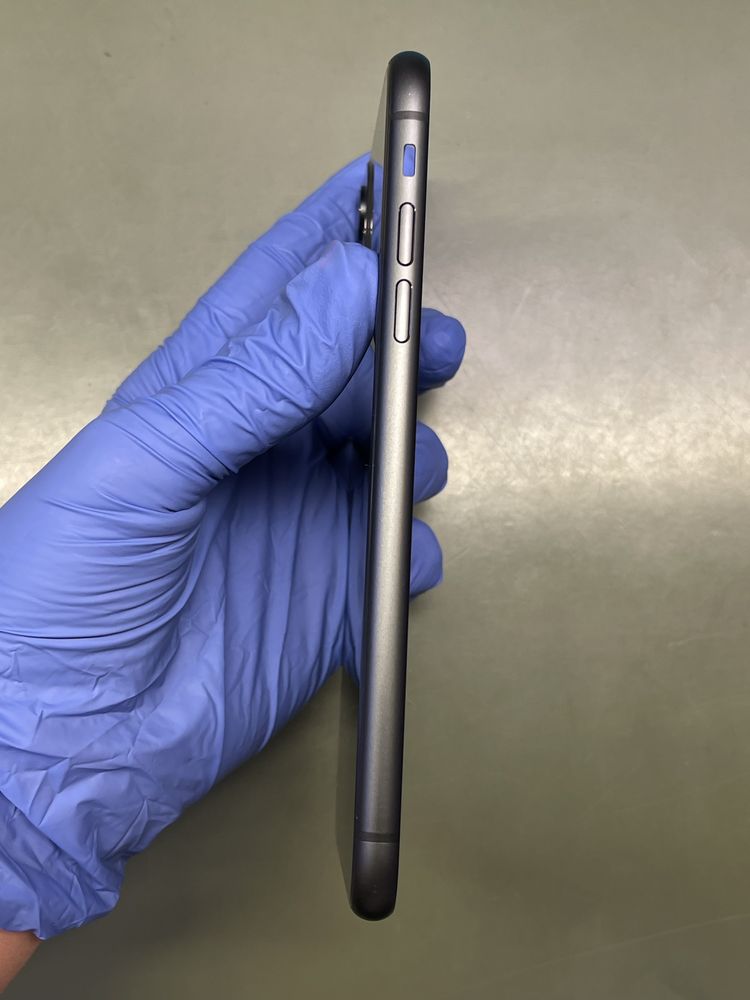 Carcasa originala iphone 11