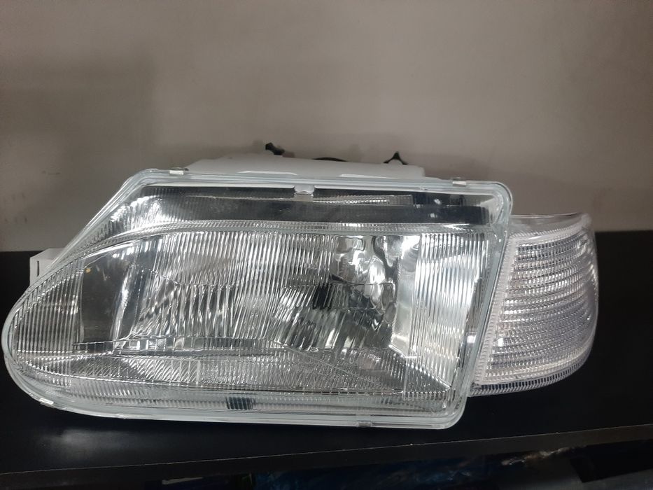 Авто оптика (фары) на автомобили ВАЗ