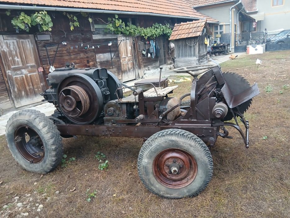 Motor de tăiat lemne D15 universal