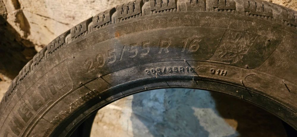 Гуми Мишелин 205/55 R16 2бр