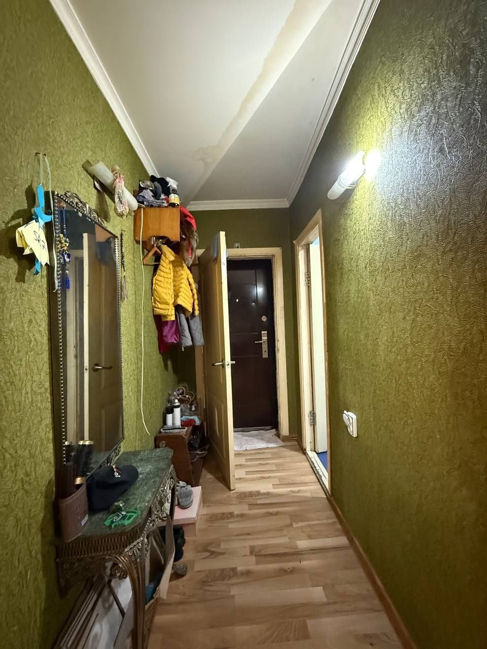 Продаётся квартира ул,Самарканд Дарвоза 3/4/5 кирпич