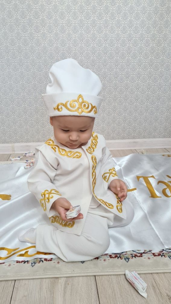 Национальная одежда на тусаукесер