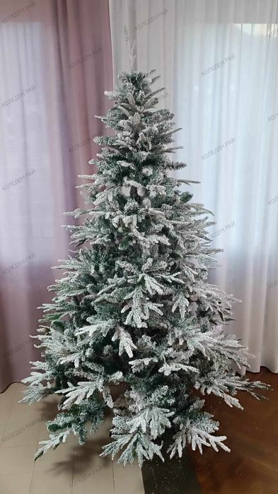 Елха 180см, със сняг