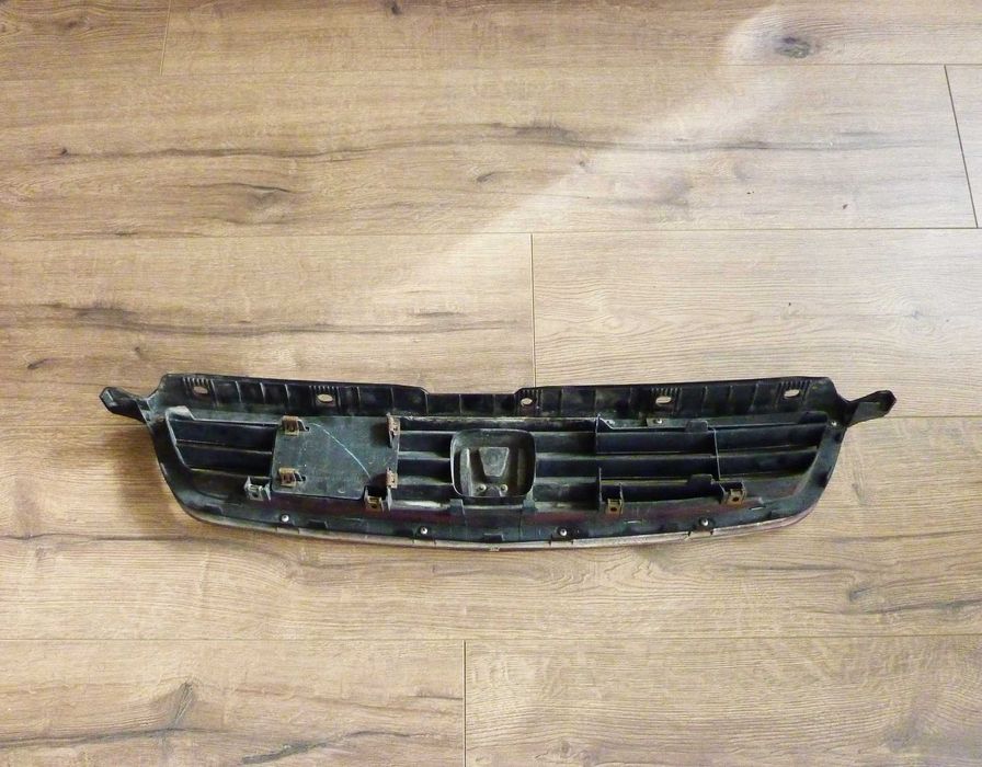 Решетка за хонда сивик 6