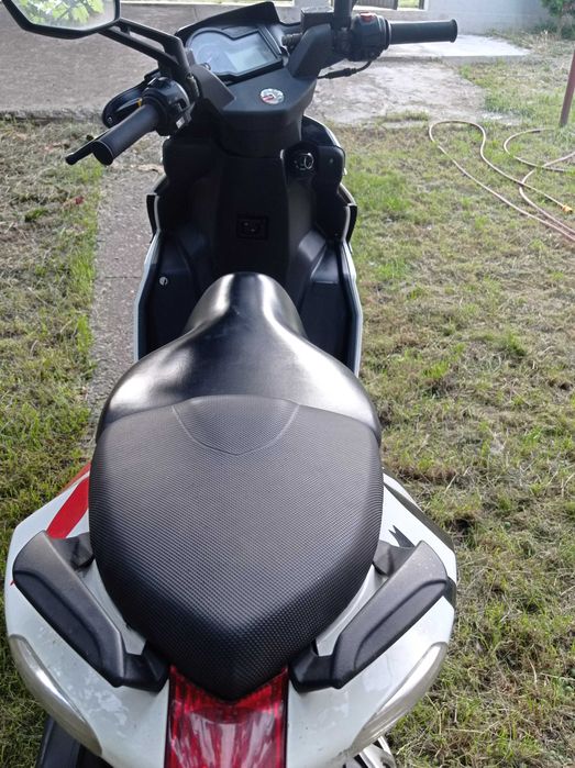 Vind scuter aprilia
