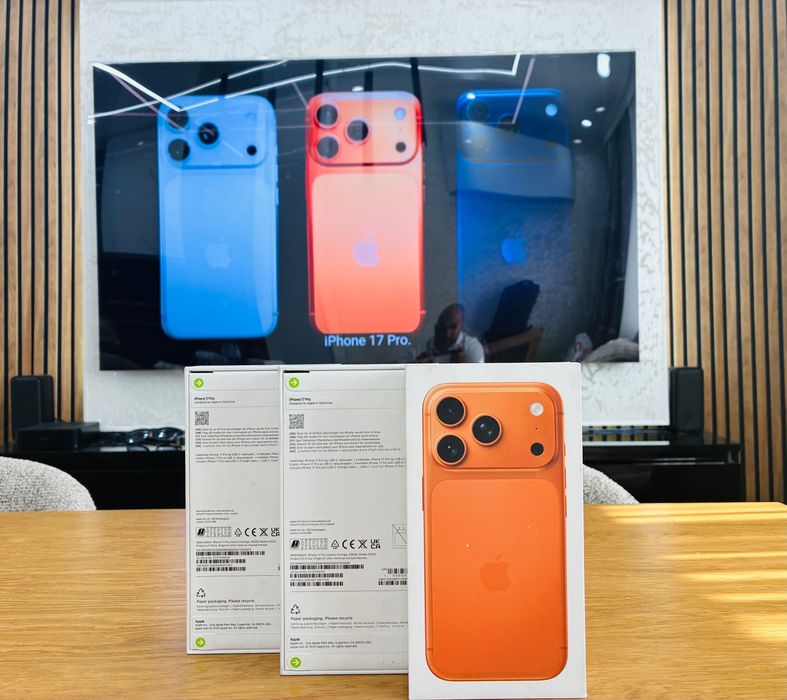 Нови iPhone 17 Pro 256GB Orange Подарък Кейс, Гаранция