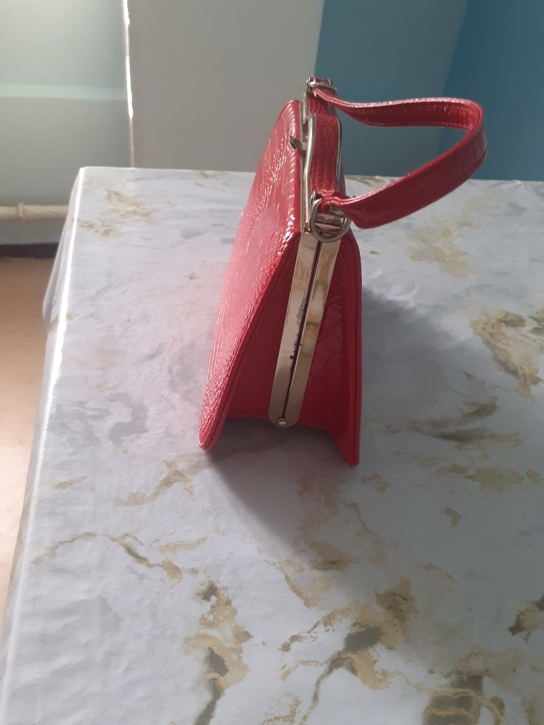 Продам сумочку!Состояние отличное!