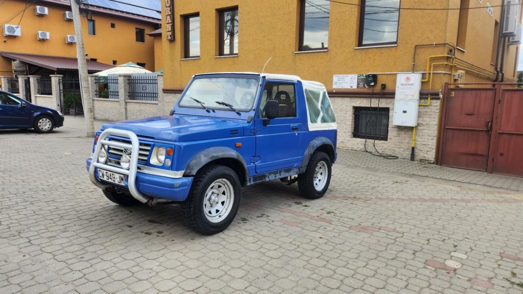 Suzuki samurai cabrio