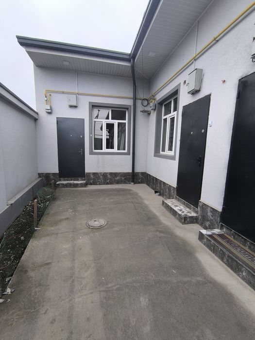 2 х комнатную квартиру новостройка СЕРГЕЛИ.  Общий двор. Евро ремонт