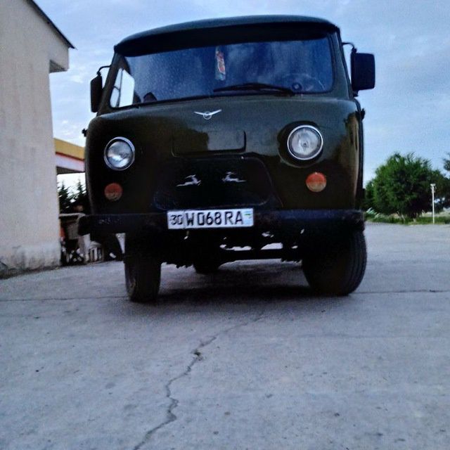 Uaz sotiladi akalar ideal holatda