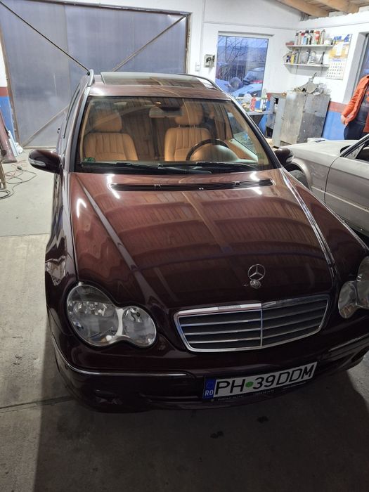 Vând Mercedes w203 break