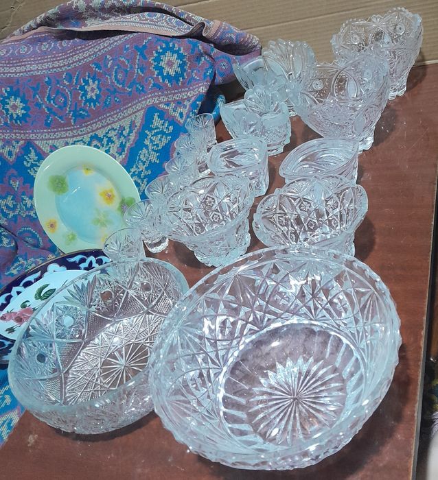 Посуду всё за 300.000 сум