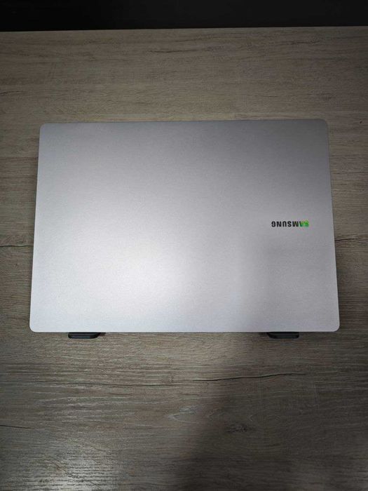 Samsung Galaxy Book 4