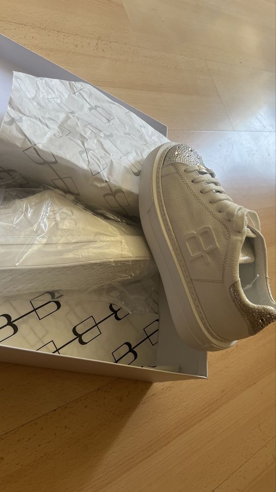 NEW Baldinini women shoes