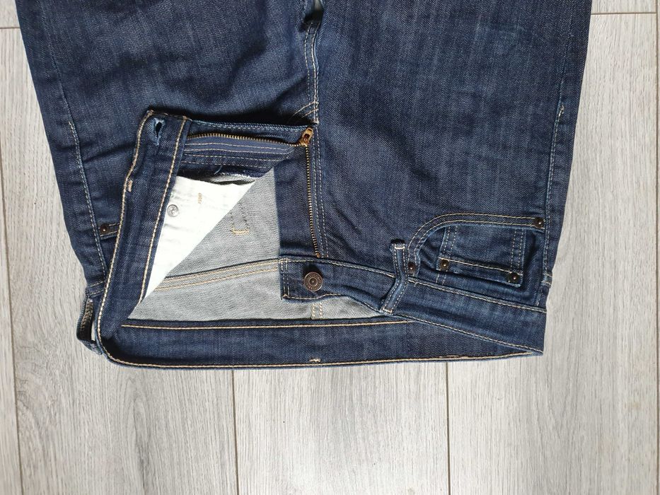 Blugi LEVI'S 511 Slim - Marime W30 L30 (Talie 81 cm)