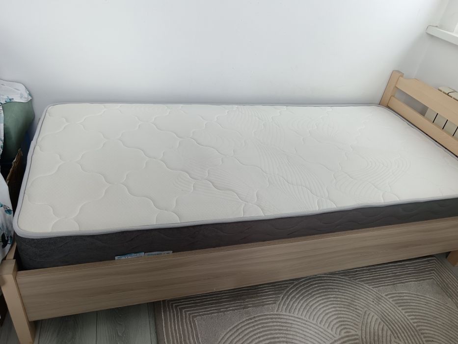 Продам матрасы 900х200