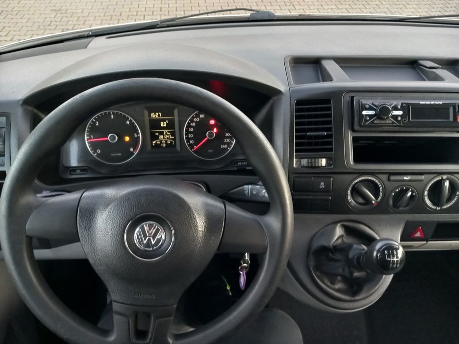 Vw  T5 doka 2.0tdi ,140 cp ,2011