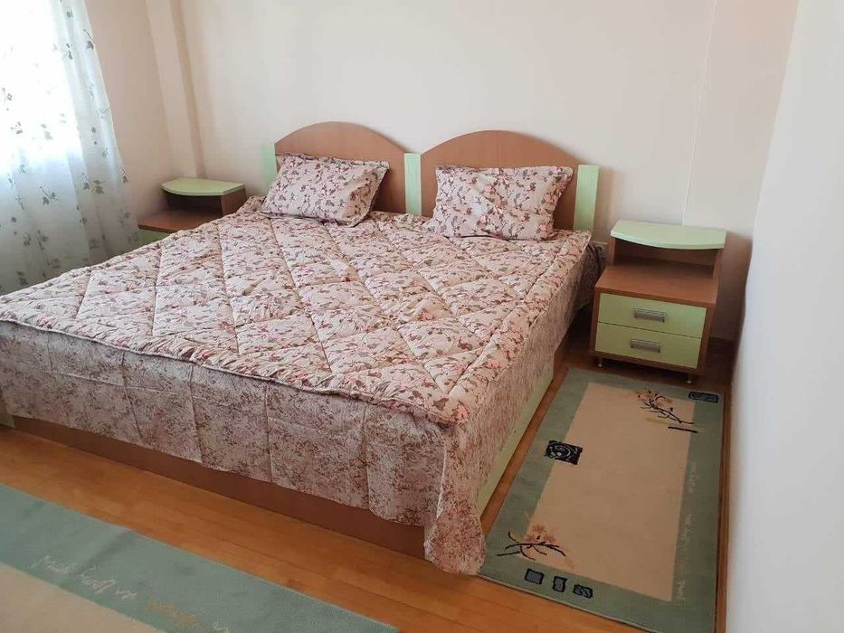 Дава се под наем Двустаен апартамент в Бургас, Зорница - 48 кв.м за 204 € - Снимка #1