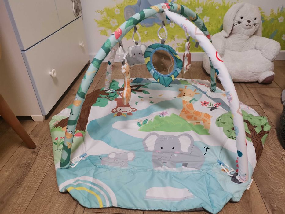 Активна гимнастика за бебе