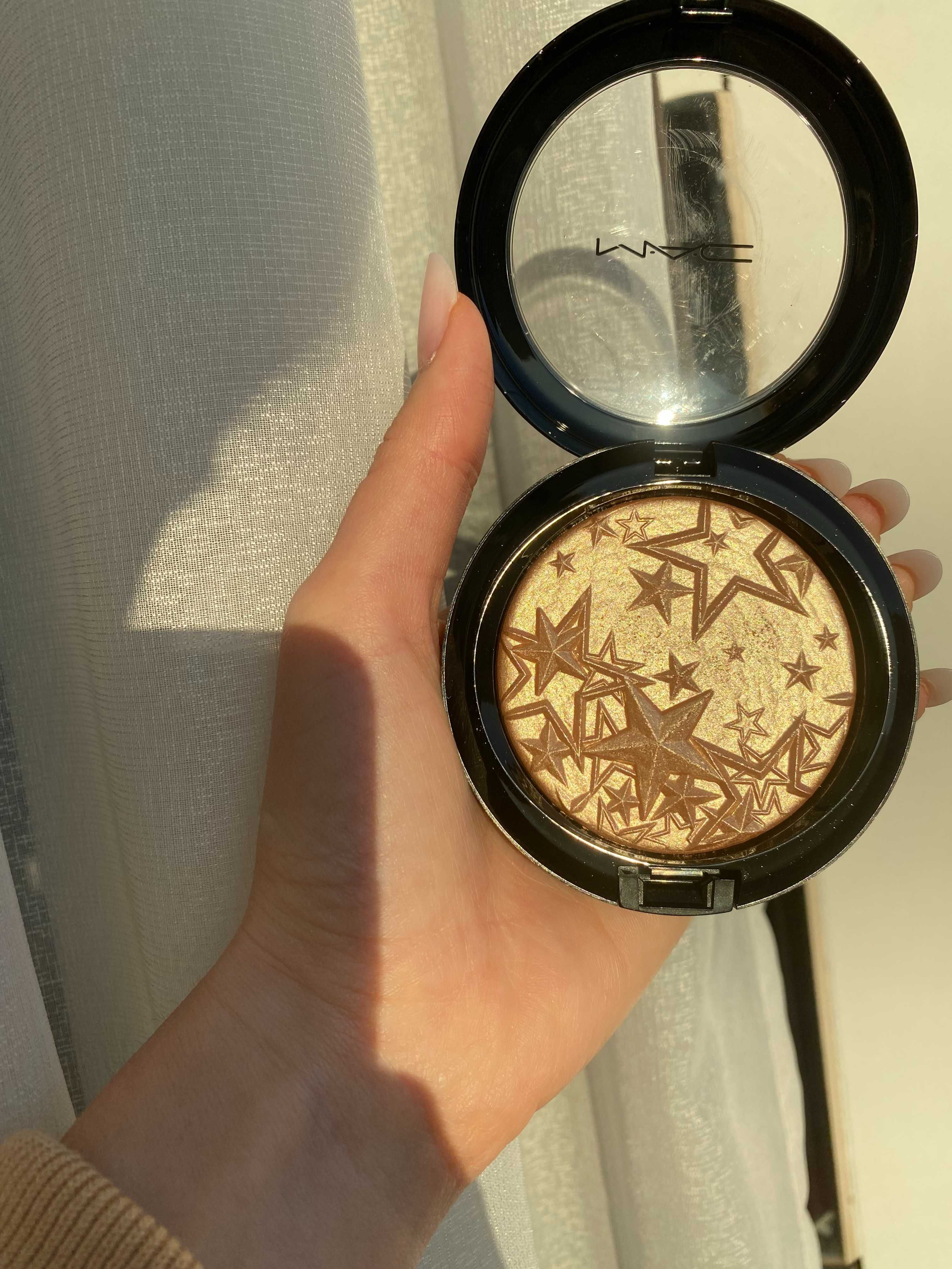 MAC pudra bronzanta si iluminator