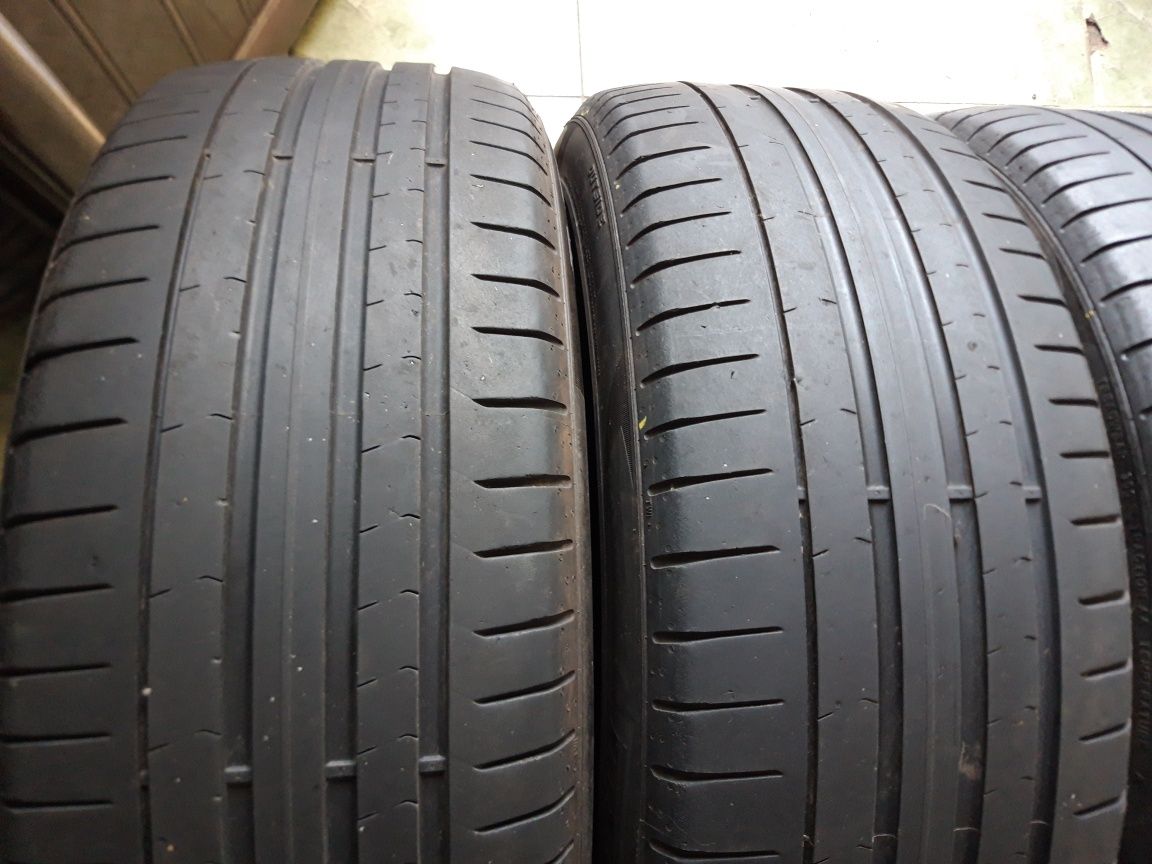 4 anvelope 225/45/19 Pirelli