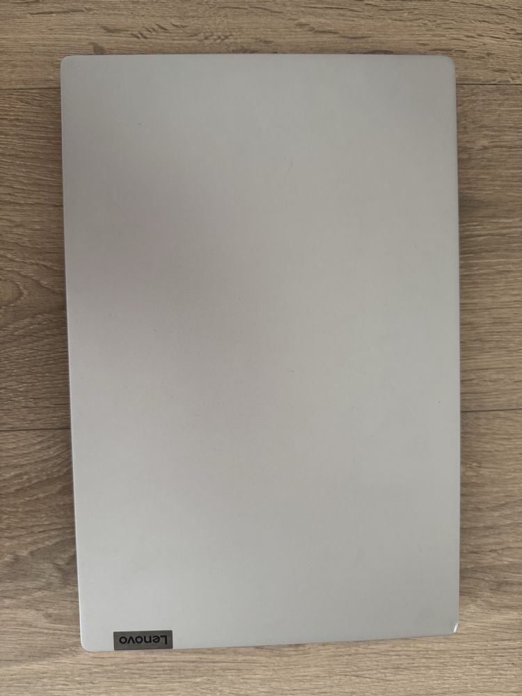 IdeaPad 5 141IL05