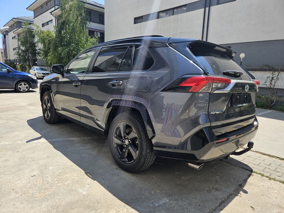 Toyota Rav 4 bytone 2020

Motorizare: 2.5 benzină+hybrid 222cp
*Kilome