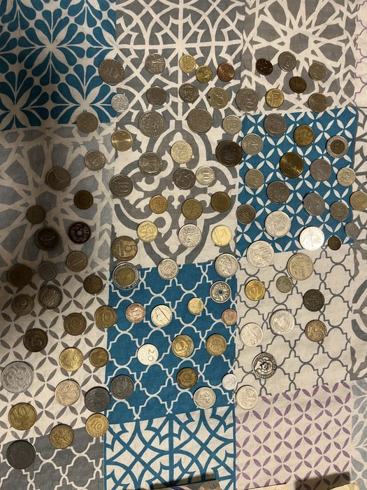 Bancnote vechi si monede