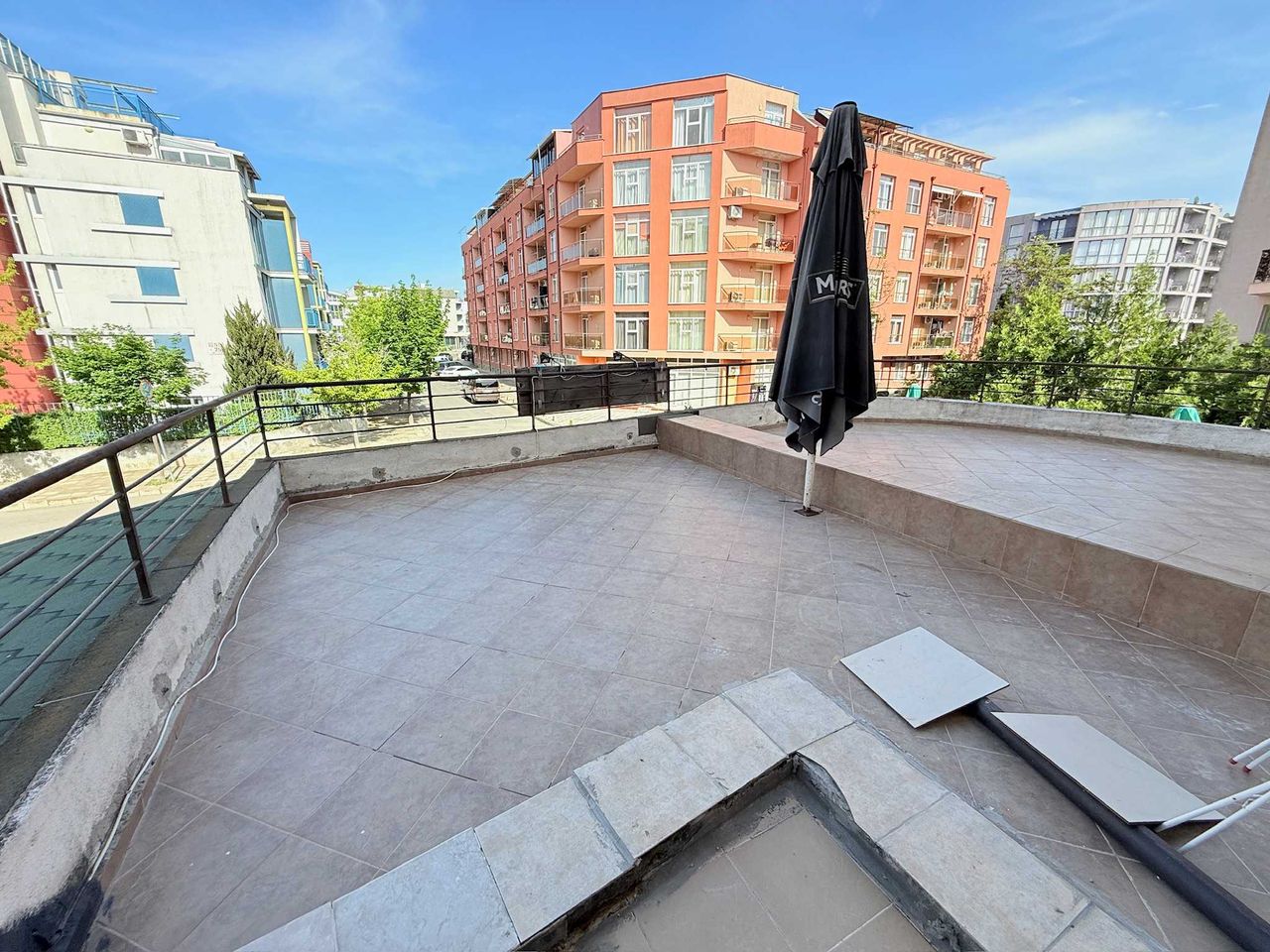 Продава се Двустаен апартамент в к.к. Слънчев бряг - 85 кв.м за 1118 €/кв.м - Снимка #8