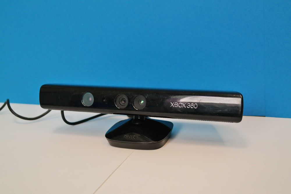 Kinect Xbox 360 cu joc