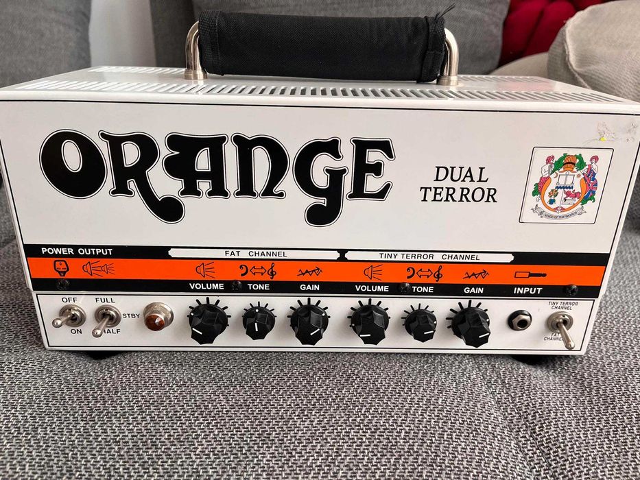 Orange Dual Terror + оригинален ефект и Noise gate и адаптер към тях