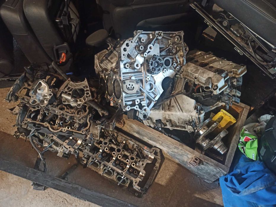 Audi 3.0tfsi двигател на части.