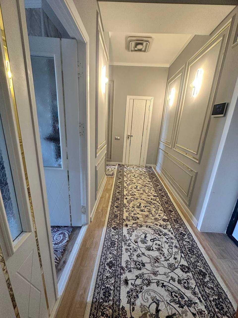Продаётся квартира в районе Янги хаёт,  ул. Навруз, 26 дом, 1/2-комн.