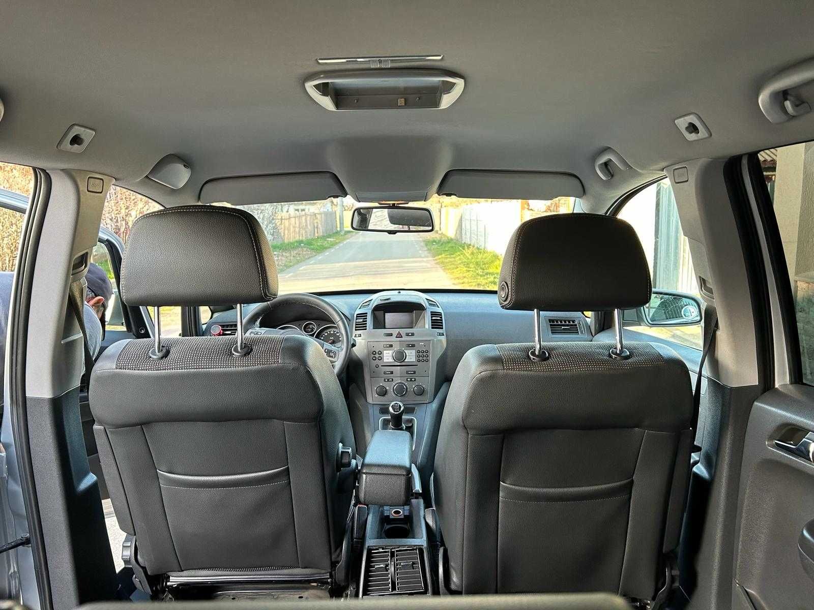 Opel Zafira A-H 2007 Gri