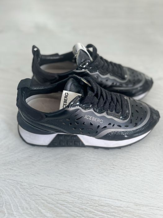 iCEBERG оригинални маратонки носени не повече от 6 месеца